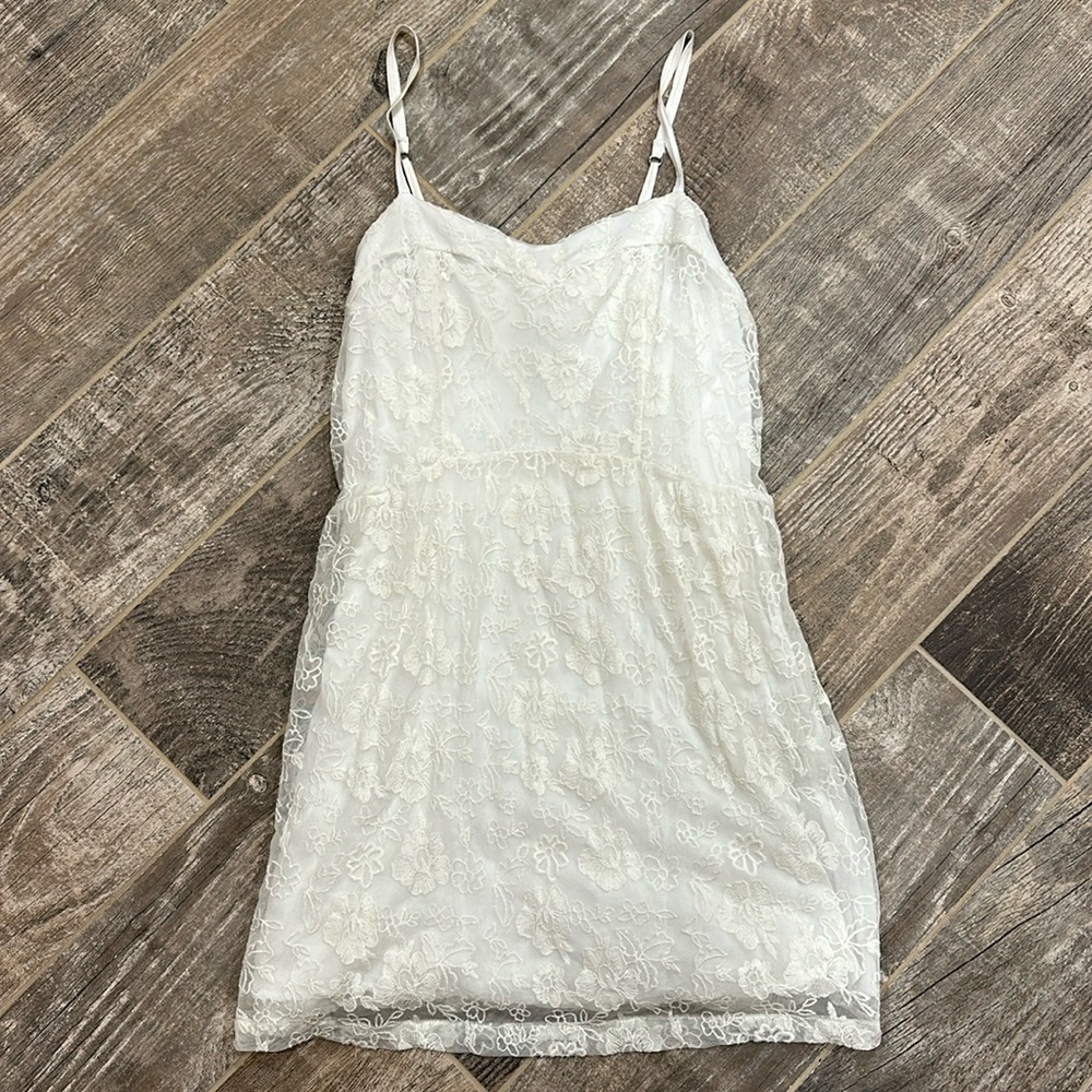 White lace floral dress